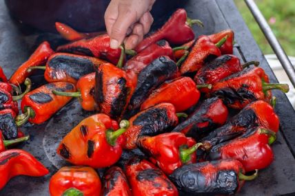 Kako oguliti pečene paprike