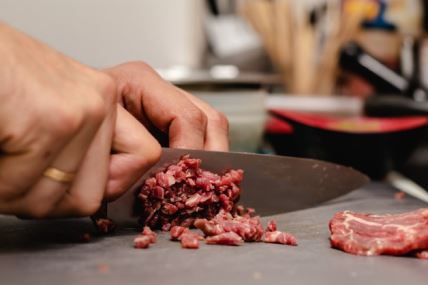 Kako pripremiti tatarski biftek